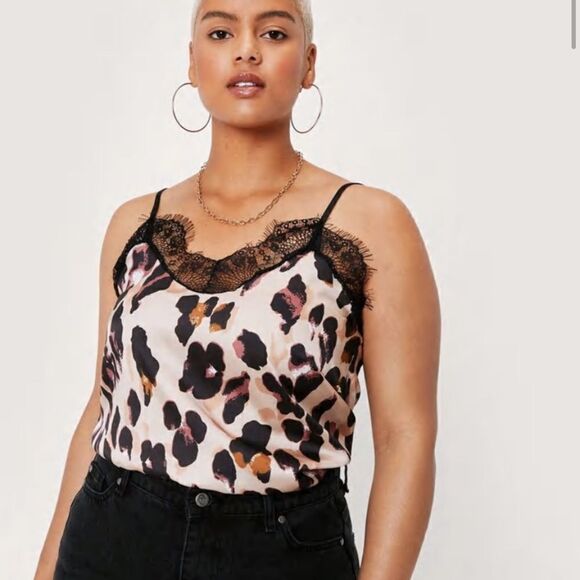 Nastygal print lace trim cami - Picture 7 of 7